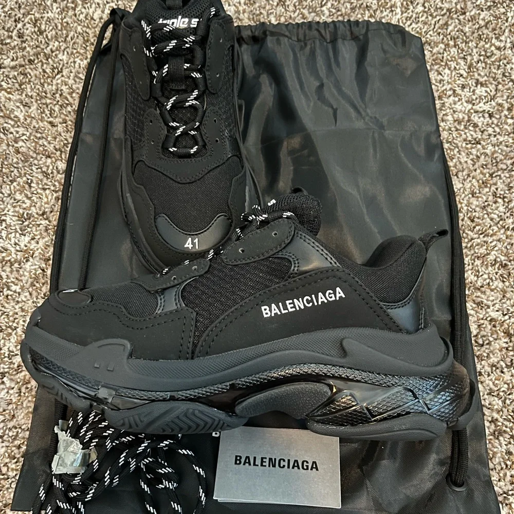 Balenciaga Triple S Black Clear Sole! Brand New-8 Mens - Picture 3 of 6